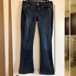 American Eagle Jeans. Skinny Kick size 6 short